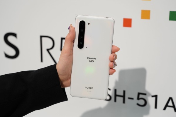 NTTドコモ、5Gスマホ「AQUOS R5G SH-51A」を発表！3月25日発売で