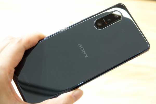 Sony Xperia 5 II au SOG02 ブラック au向けスマホ「Xperia 5 II SOG02」にAndroid 11へのOSバージョン