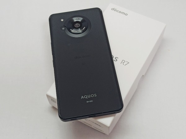 1インチセンサーカメラ搭載のスゴいヤツ！NTTドコモ版「AQUOS R7