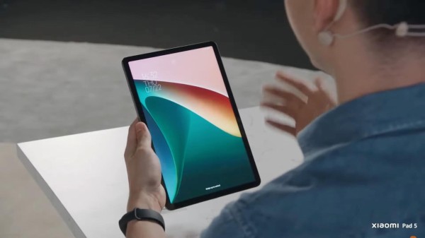 Snapdragon 860搭載の高性能な11インチAndroidタブレット