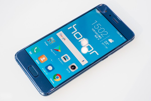 ファーウェイのダブルレンズカメラ搭載の新しいSIMフリースマホ