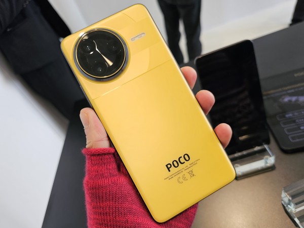 新フラッグシップスマホ「POCO F7 Ultra」を写真と動画で紹介
