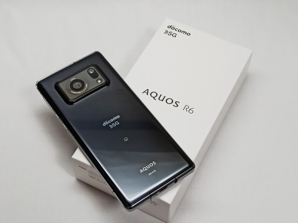 ライカ監修の1型センサーカメラ搭載の新フラグシップスマホ「AQUOS R6