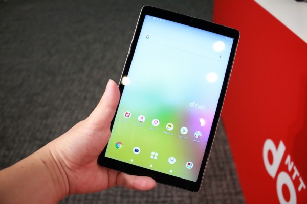 良品 8インチ dtab Compact d-42A Lenovo 【8インチ】dtab Compact d-42A ゴールド docomo版SIM
