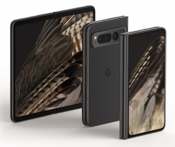 KDDI、au向け新フォルダブルスマホ「Google Pixel Fold」を