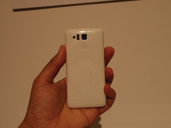 Disney Mobile DM015K スマホ 4.3 White Amazon | ディズニーモバイル SoftBank スマートフォン本体
