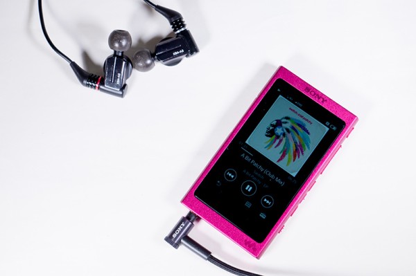 スマホと2台持ちがオススメ！ソニーのハイレゾウォークマン「NW-A30