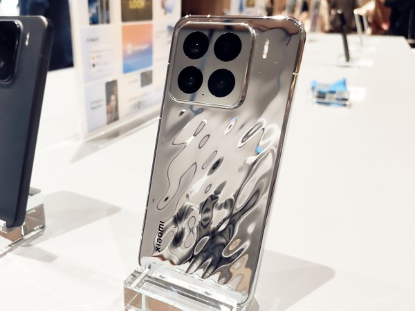 国内版Xiaomi15 12/512GB リキッドシルバー コンパクトハイエンドな新