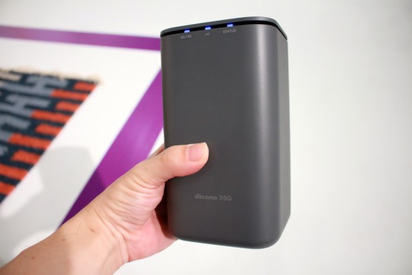 NTTドコモが「home 5G」の提供と5G対応ホームルーター「HR01」の NTTドコモが「home 5G」の提供と5G対応ホームルーター「HR01」の