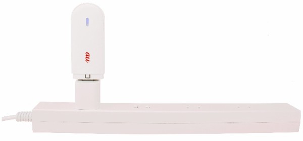 無線LANSTICK au、コンセントに挿すだけで使える「無線LAN STICK」1月22日発売