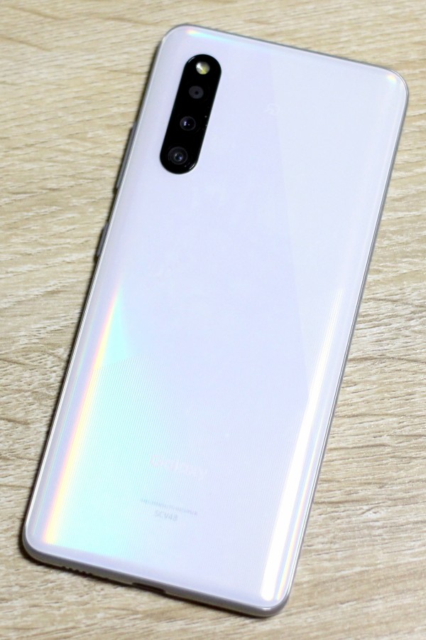 スタンダードスマホ「Galaxy A41」を写真で紹介！NTTドコモ向け