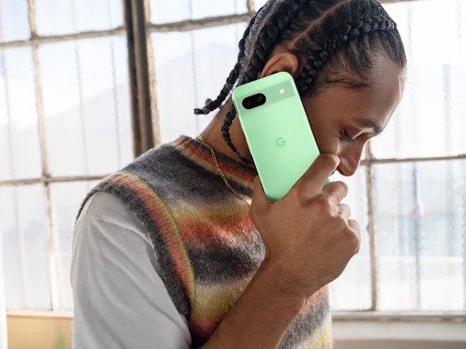 Pixel8a 128GB Googleストア版 公式ケース付き Aloe Pixel8a 128GB Googleストア版 公式ケース付き Aloe Google、新