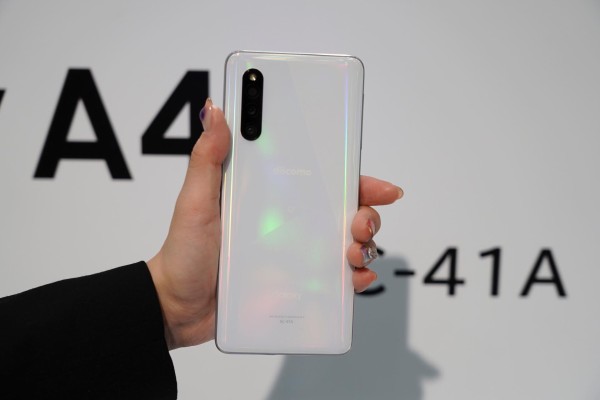 SAMSUNG - Galaxy A41 ホワイト 本体 未使用 ドコモ SC-41A 4G Galaxy A41 中古 5,500円 | ネット最安値の価格比較 プライスランク