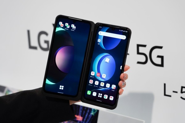 NTTドコモ、デュアルスクリーン対応の5Gスマホ「LG V60 ThinQ 5G L-51A」を5月11日に発売！価格は11万8008円 : S-MAX