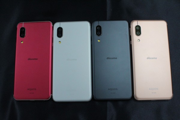 NTTドコモ、スタンダードスマホ「AQUOS sense3 SH-02M」に