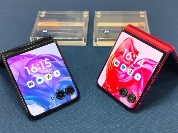 Motorola razr 50 Ultra 本体 ホットピンク　IIJ版 The ultimate flip smartphone with AI | motorola razr 50