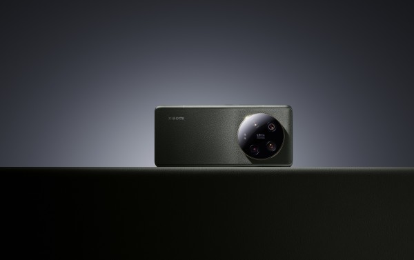 新プレミアムスマホ「Xiaomi 13 Ultra」が発表！Leica監修の1