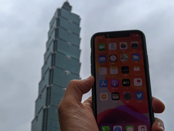 日帰りで台湾版の技適マークあり＆シャッター音なしの「iPhone