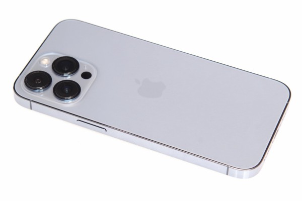 新品　iPhone 13 Pro シエラブルー 本体 アップル「iPhone 13 Pro/13 Pro Max」シエラブルー含む4色