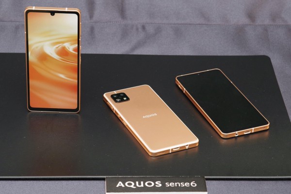 有機ELや操作性などが大幅進化の5Gスタンダードスマホ「AQUOS sense6