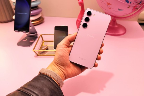 ドコモオンラインショップにて5G対応フラッグシップスマホ「Galaxy S23