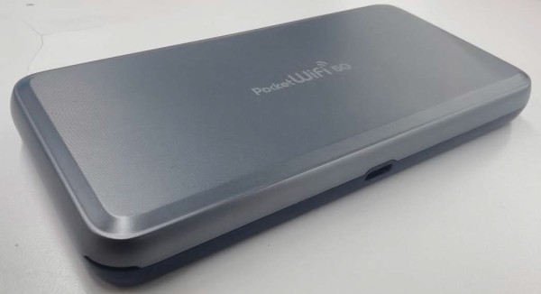 未発表のSoftBank＆Y!mobile向けZTE製モバイルルーター「Pocket