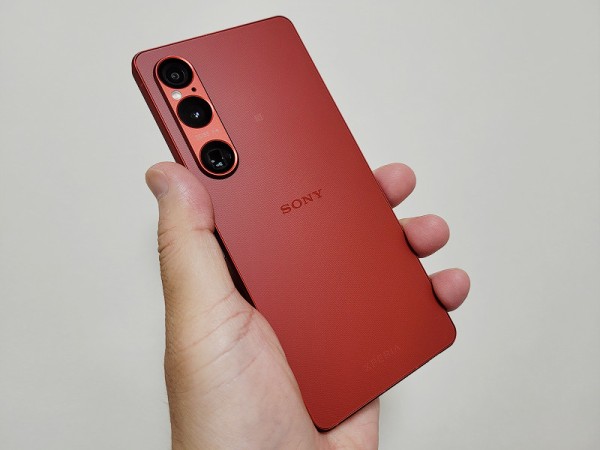 Xperia 1 VI スカーレット 256GB ケアプラン(長期保証)付き Xperia 1
