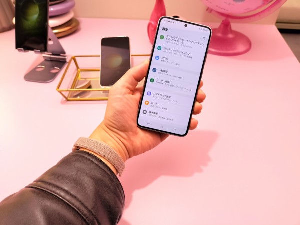 新スマホ「Galaxy S23」を写真と動画で紹介！NTTドコモ版「SC-51D」や