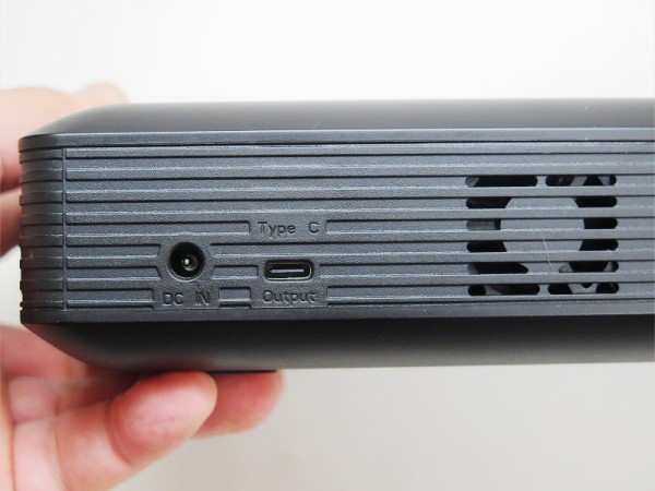 enerpad AC-80K 大容量80,400mAhモバイルバッテリーAC付き 終息】enerpad AC-80K | 株式会社リンクスインターナショナル
