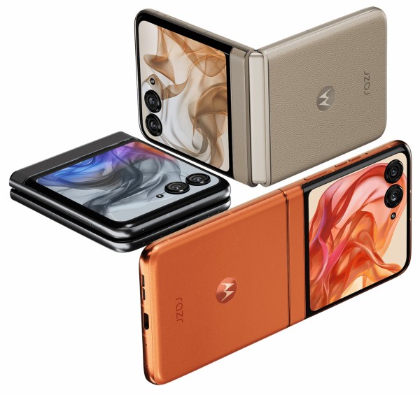 新フォルダブルスマホ「motorola razr 50」と「motorola razr 50 ultra