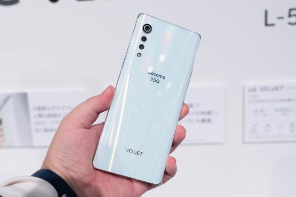 専用ケースと合体して2画面化が可能！お手頃価格でデザインも