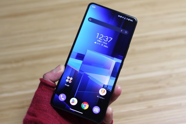 防水＆FeliCa対応な新フラッグシップスマホ「ASUS Zenfone 11 Ultra