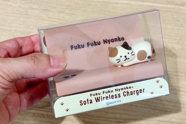 ラインニャップも充実！かわいすぎる「Fuku Fuku Nyanko（ふくふくにゃんこ）」のワイヤレス充電器各種をまとめて紹介【レビュー】 :  S-MAX