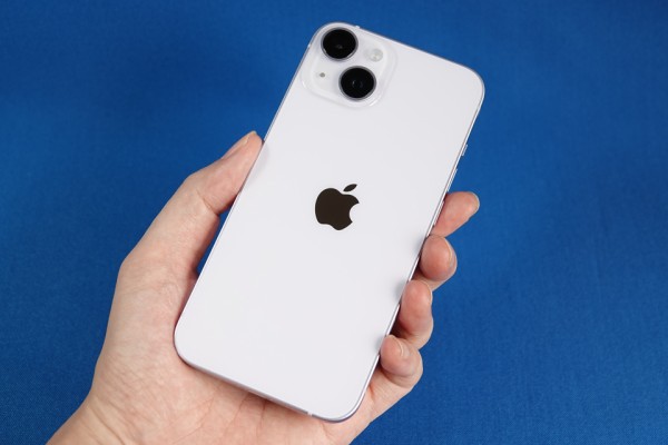 見た目は同じでも機能や性能は強化！Appleの新スマホ「iPhone 14