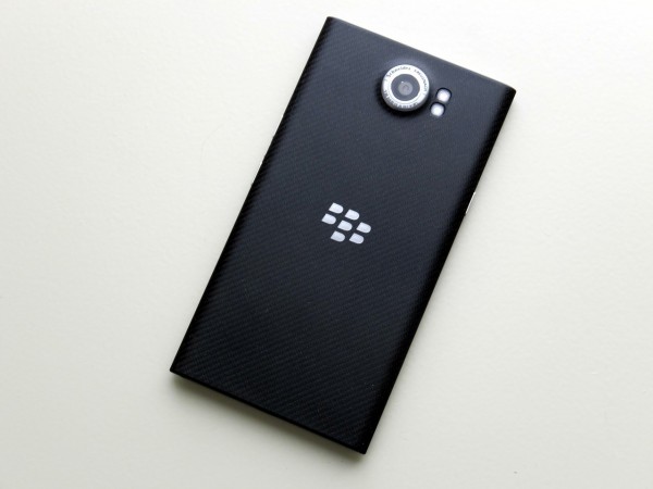 ついに日本でもBlackBerry初のAndroidスマホ「BlackBerry PRIV