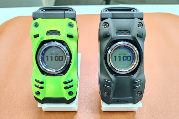 Ｇzone TYPE-xx au Kyoex - Shop Buy AU KDDI Kyocera KYY31 G'zOne Type-XX Tough