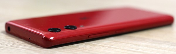 本体価格2万円で実質4980円！楽天モバイルの4G対応スタンダードスマホ