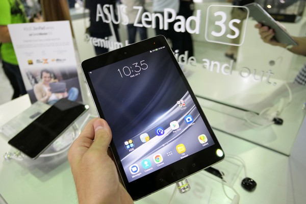 7.9インチ2K液晶搭載Androidタブレット「ZenPad 3S 8.0 Z582KL