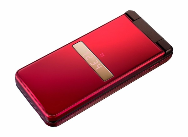 KDDI、au向けVoLTE対応折りたたみ型Androidケータイ「AQUOS K