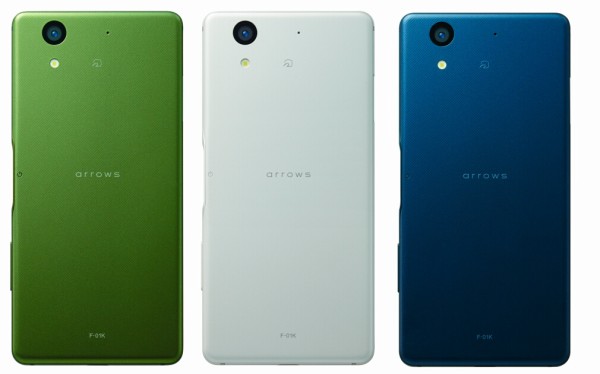 NTTドコモ、富士通の新スマホ「arrows NX F-01K」を発表