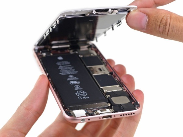 Appleの新しいスマホ「iPhone 6s」と「iPhone 6s Plus」がiFixit