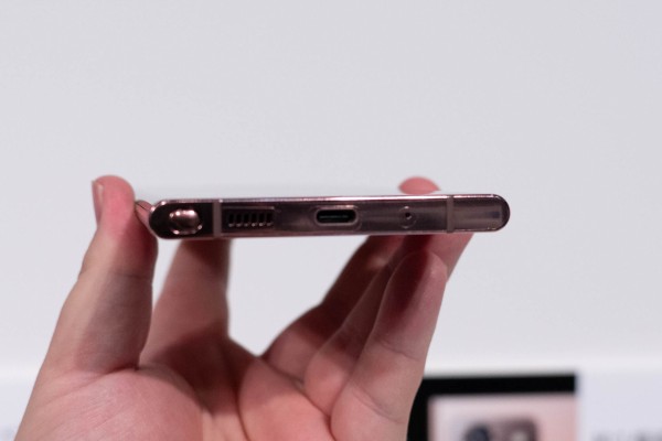 NTTドコモからも発売！Sペン対応のGalaxy Noteシリーズの最新高性能