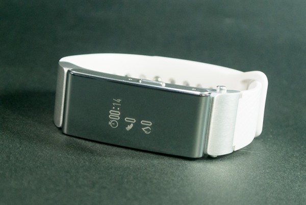 通話ができるウェアラブルデバイス！ファーウェイの「TalkBand