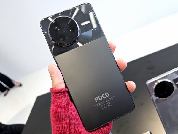 POCO F7 ブラック　美品 XIAOMI シャオミ SIMフリースマートフォン POCO F7 Ultra / Snapdragon
