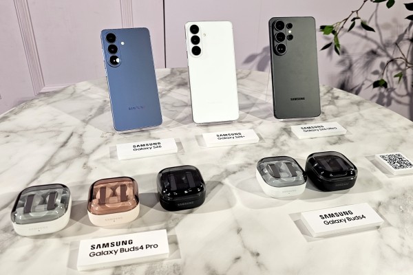 NTTドコモやKDDI、ソフトバンク、楽天モバイル、量販店などがGalaxy