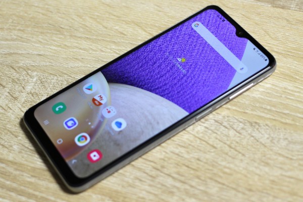 Galaxy A32 5G アンドロイド13 au系回線 199 AQUOS sense5GとGalaxy