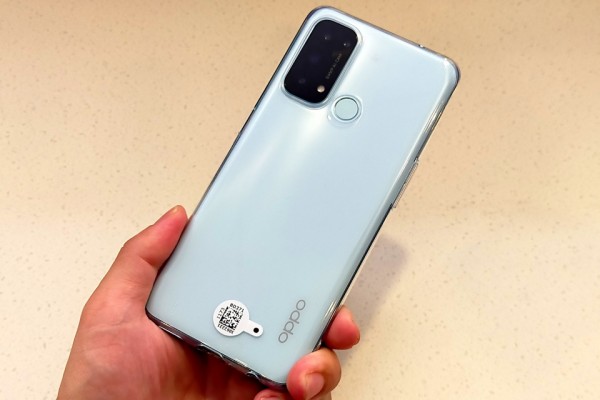 ワイモバイルにて機種変更一括1万80円で購入した5Gスマホ「OPPO Reno5