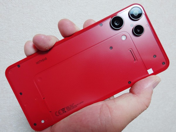 デザインもコスパも超良好な廉価スマホ「Nothing Phone (3a) Lite」を