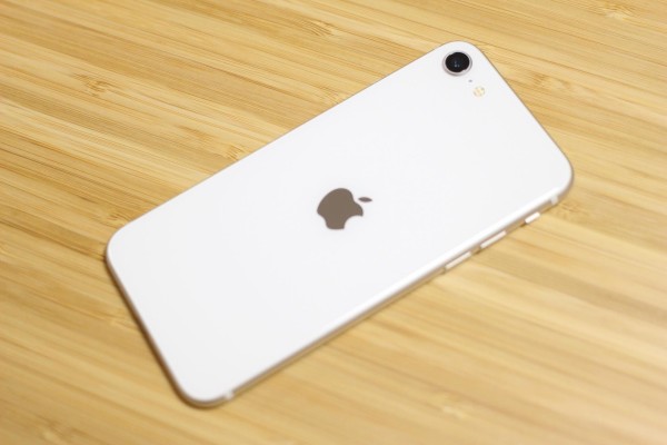 Apple iPhone SE 第3世代 ホワイト 4.7インチ Amazon | 【整備済み品】 Apple iPhone SE（第3世代） 128GB