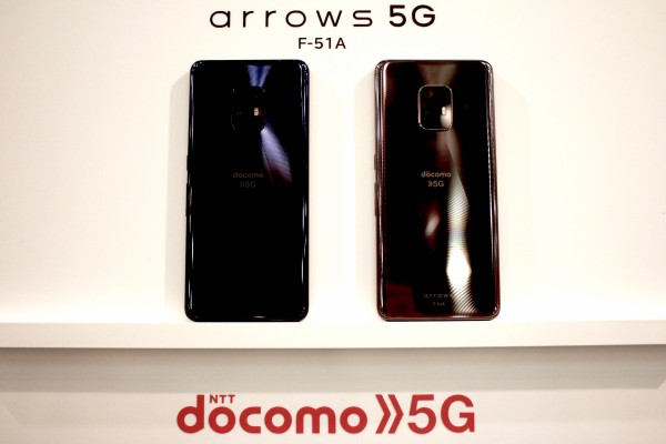スマートフォン本体 arrows - DOCOM F-51A arrows 5G F-51A | 5Gミリ波が放つ未体験のスピード。- FMWORLD